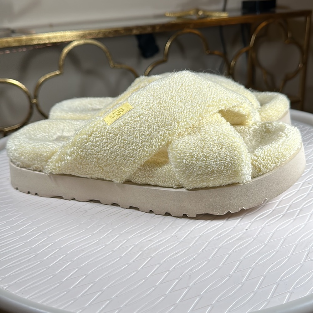 Ugg Fuzz Sugar Terry Cross Slide 10 - image 2